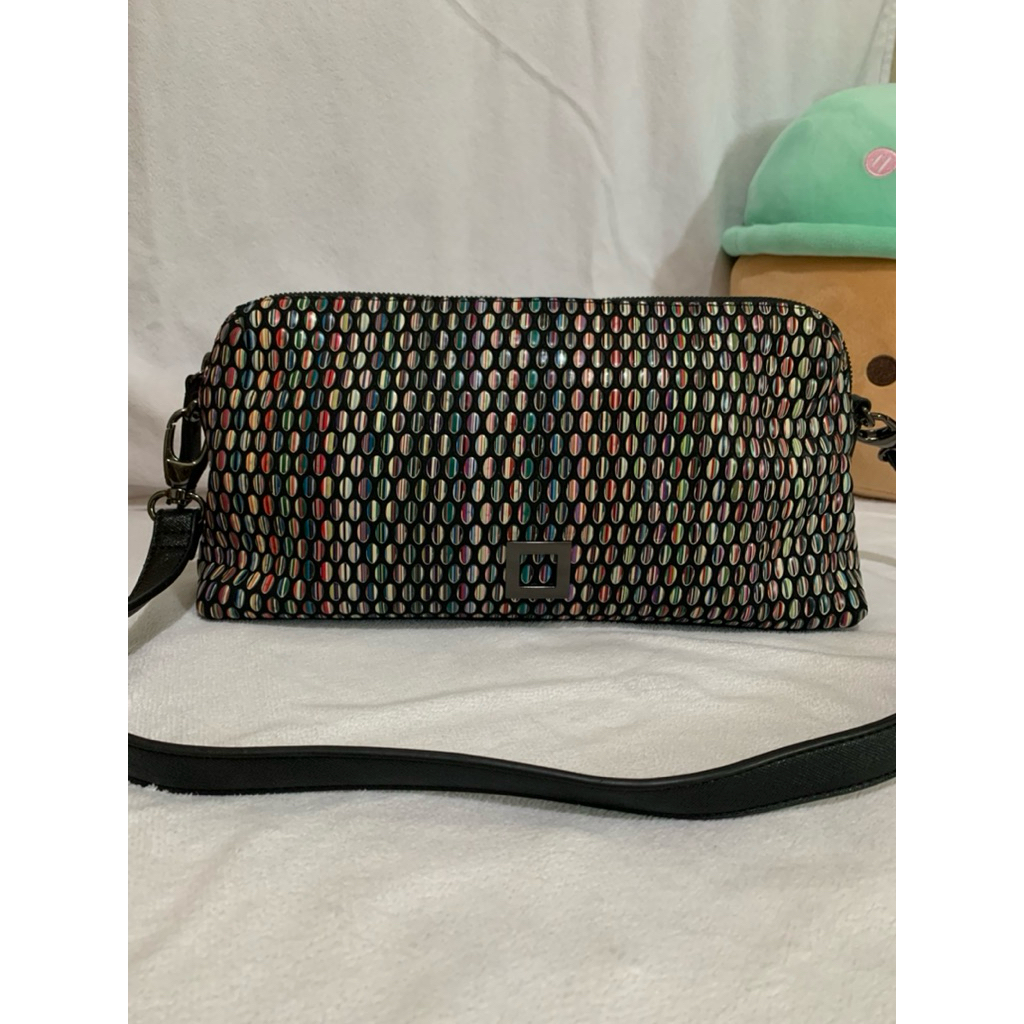 rouge and lounge shoulder bag second