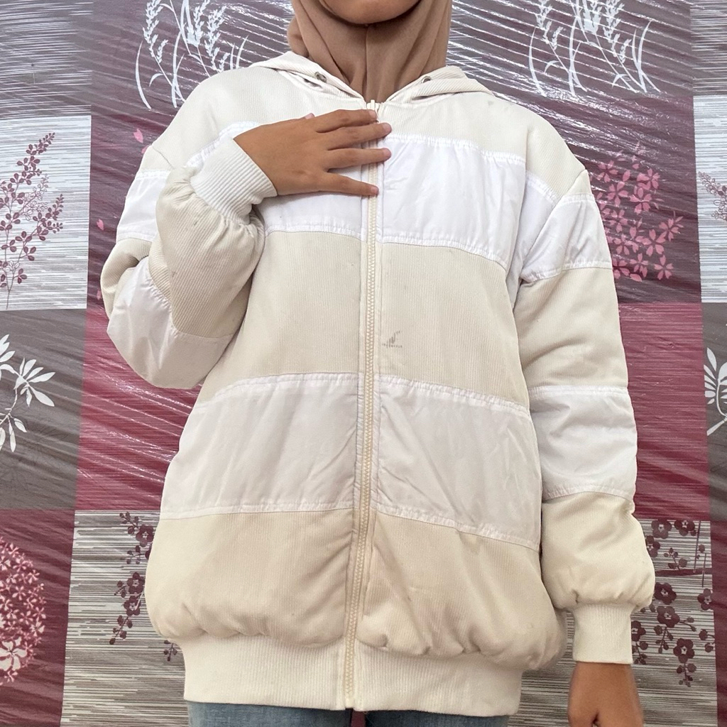 Jaket Tebal Rubylicious