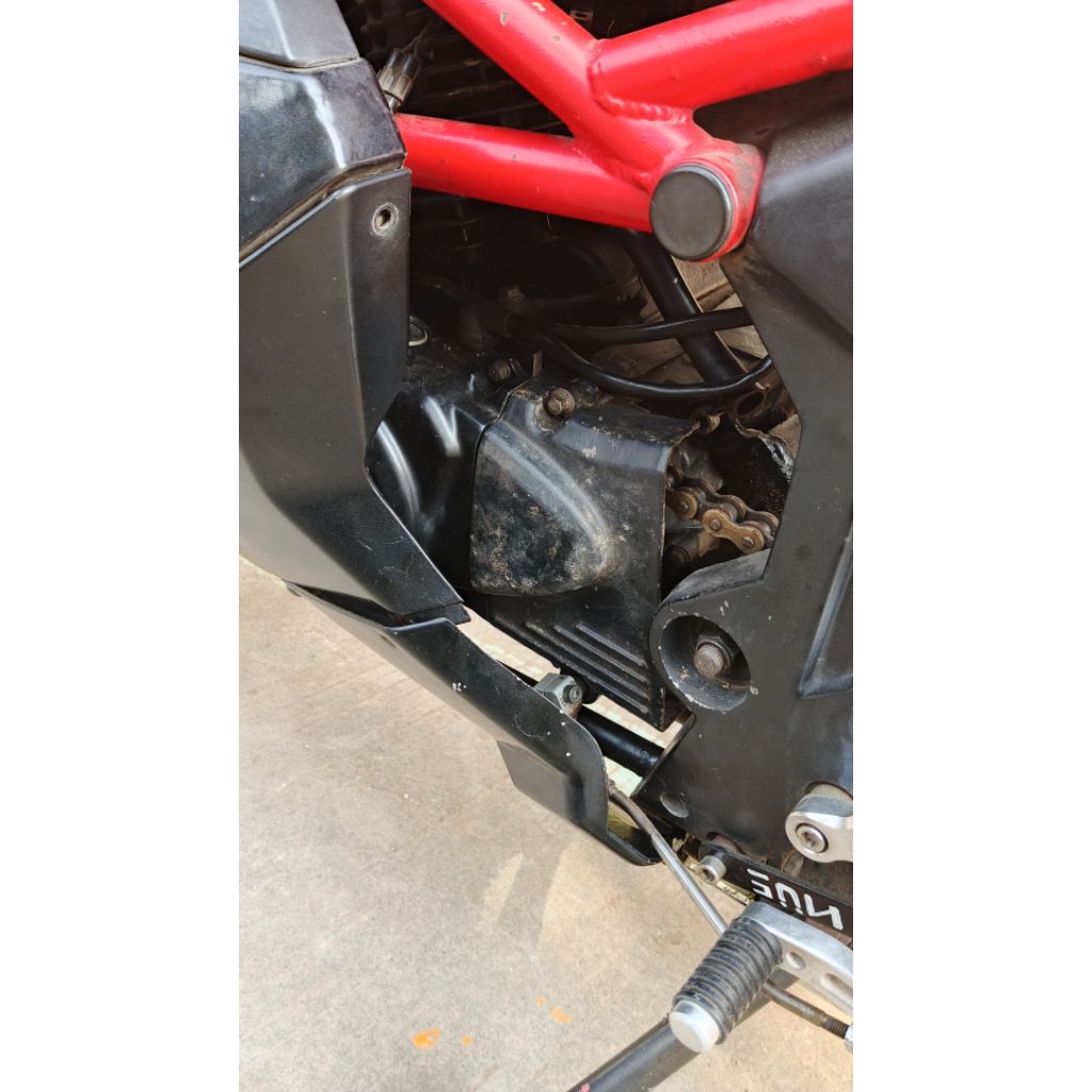 Minerva megelli 250R 2009 warna hitam