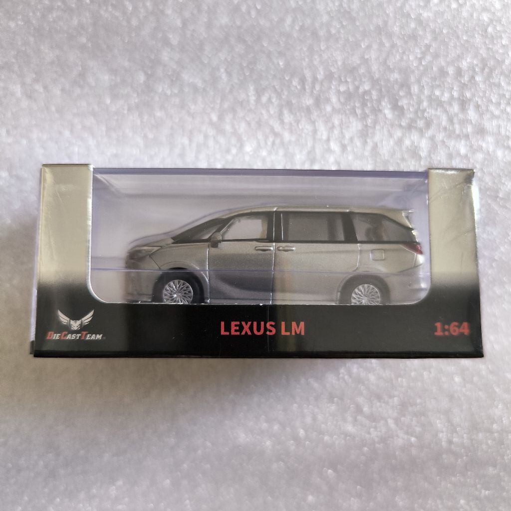 DIECAST TEAM DCT 1/64 LEXUS LM 500h 2023 GREY