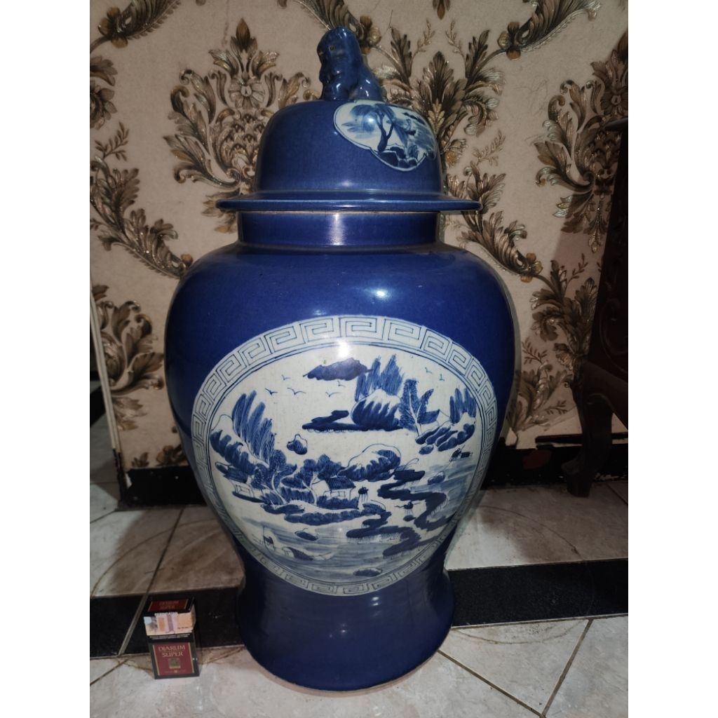 guci keramik kuno antik peninggalan mbah lumayan besar