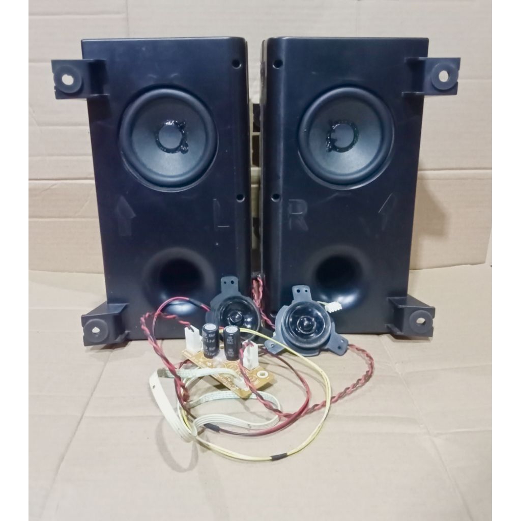 1 set speaker tv LED polytron PLD24D123