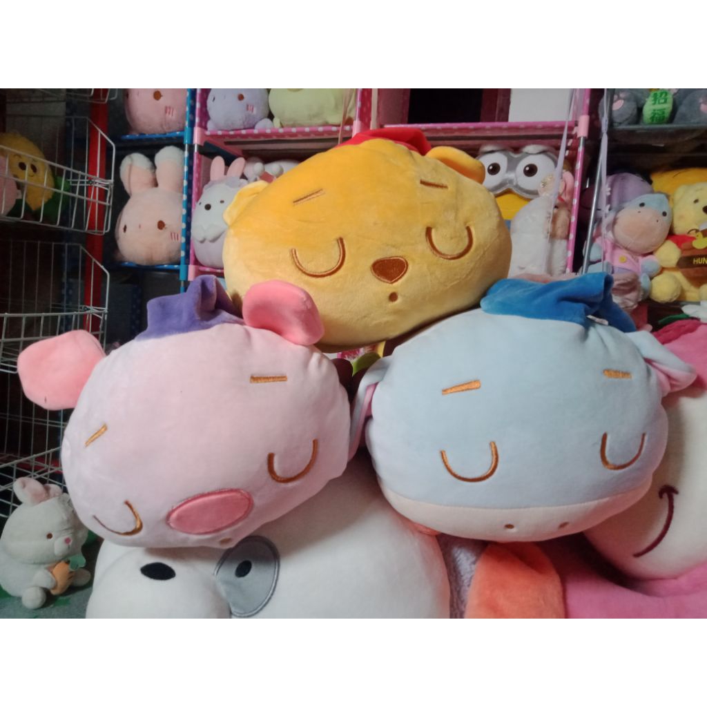 Winnie the Pooh Boneka Pooh Eyoore Piglet ORI DISNEY