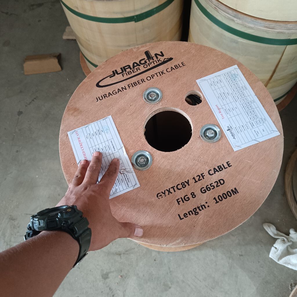 kabel fiber optik fig8 12 core / fig8 12 core /  fig 8 12 core panjang 1km