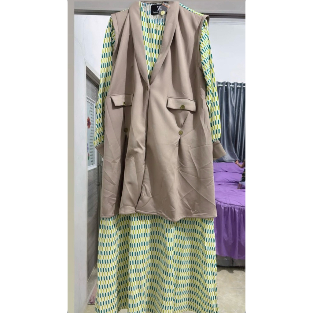 NEW Zaskia Sungkar Dress (M)