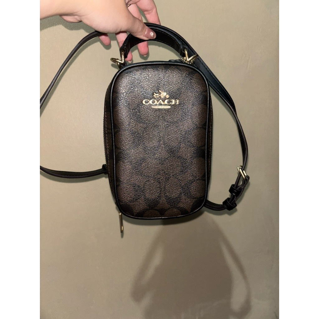 Preloved Coach Phone Eva Crossbody in Signature Canvas