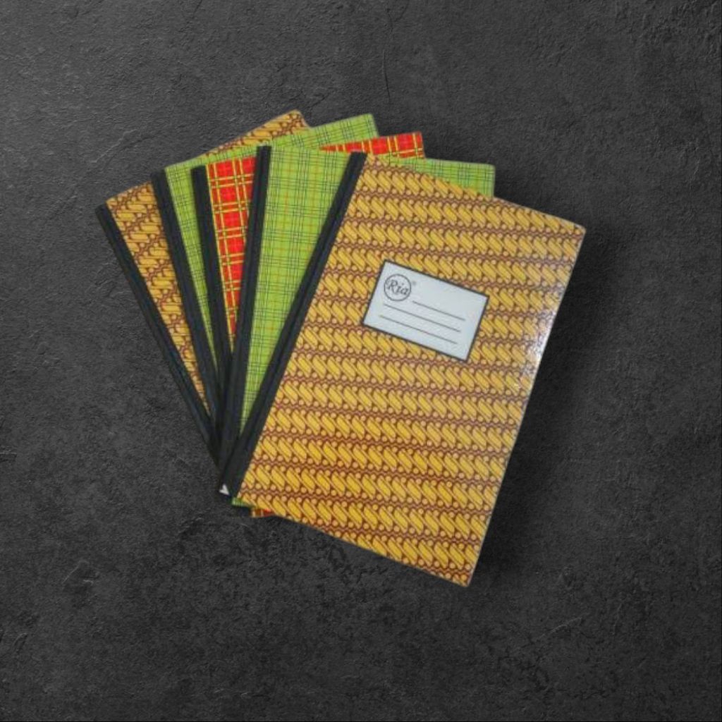 

04 Buku Tulis Folio (Isi 100 lembar) Merk RIA