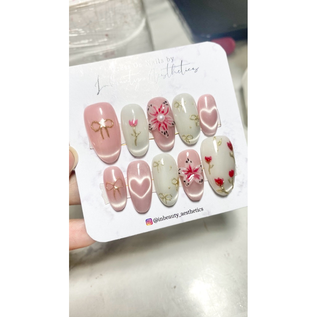 Press on nail / kuku palsu/ nail art / nail wedding /nail wisuda