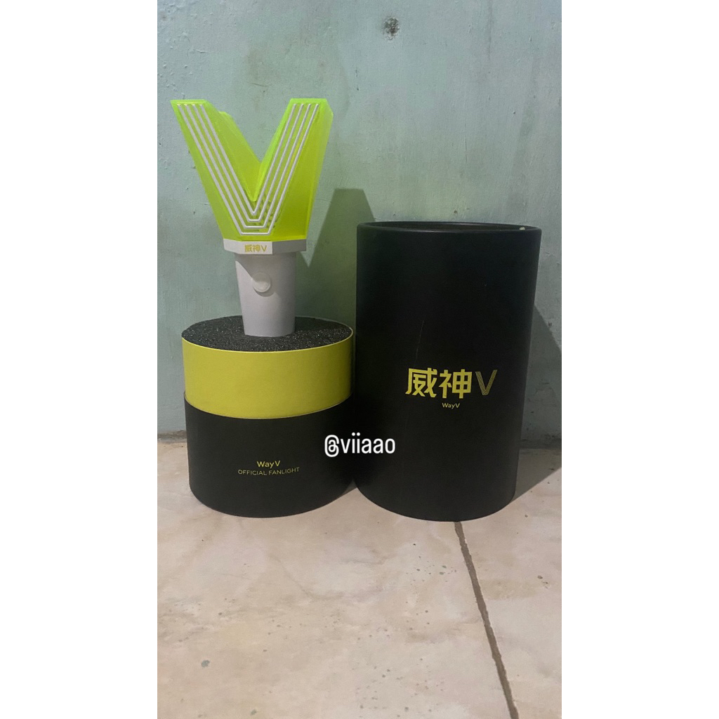 (OFFICIAL) LIGHTSTICK WAYV VER 1