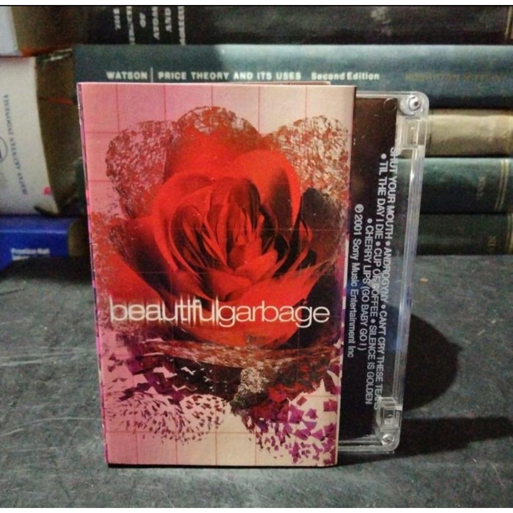 KASET PITA 6736- BEAUTIFUL GARBAGE