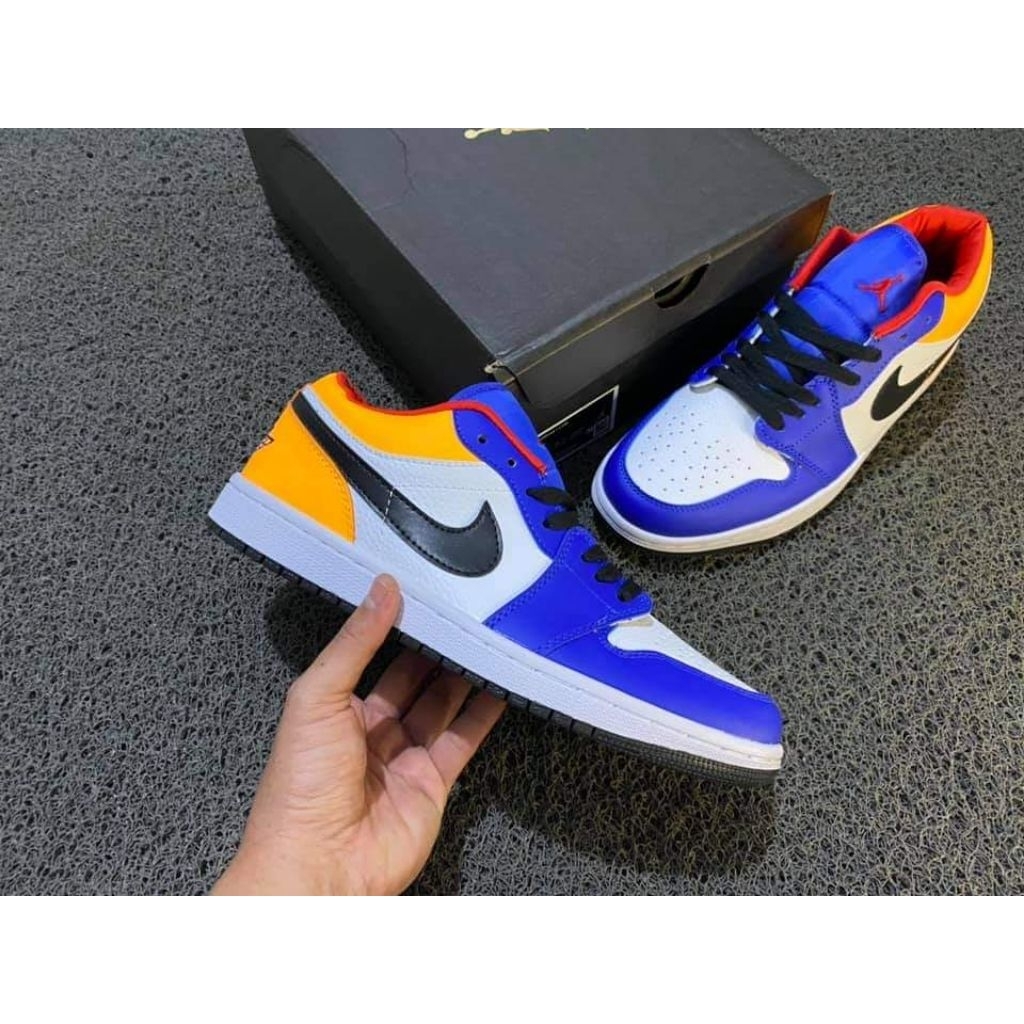 SEPATU JORDAN 1 LOW ROYAL YELLOW BLUE