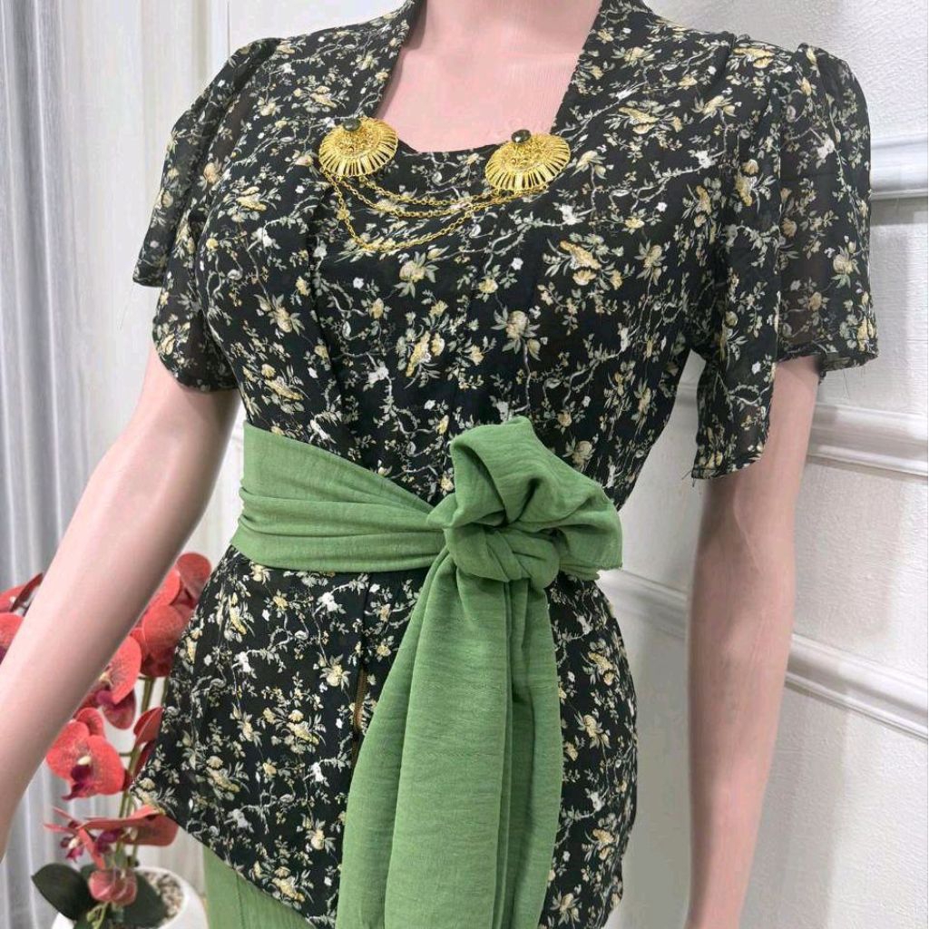 kebaya jadi sifon lengan pendek