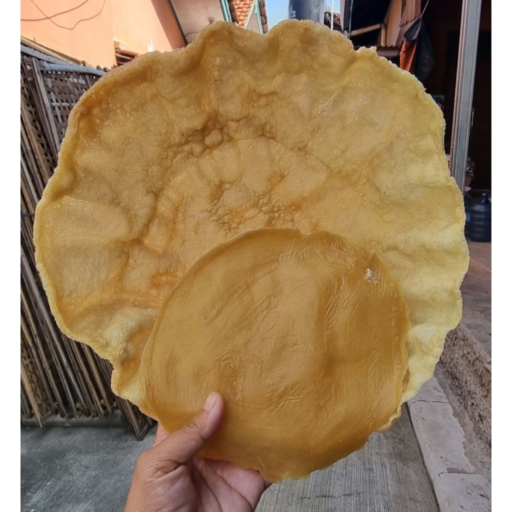 

KERUPUK ASOY MENTAH 1KG