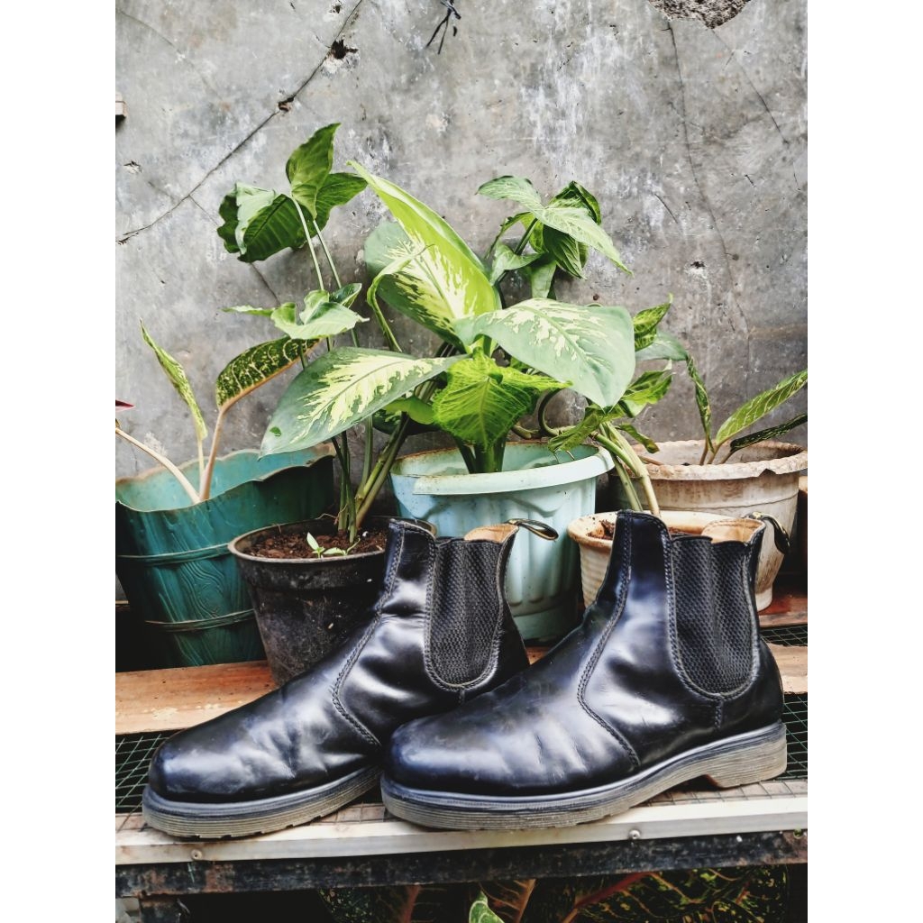 Docmart Chelsea Boots Size 42 MIC (second)