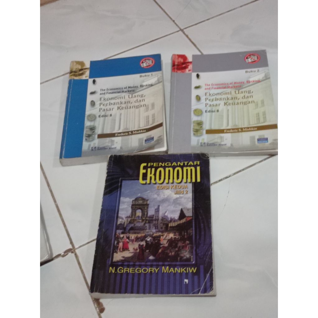 (ori) preloved buku ekonomi pembangunan, pengantar ekonomi, ekonomi keuangan, n. gregory mankiw fred