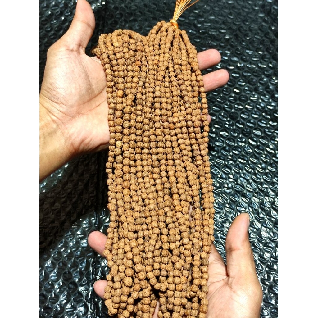 Sylviana723 Kalung Jenitri Rudraksha Kecil Ukuran 5-6Mm Kecil Isi 108 Butir