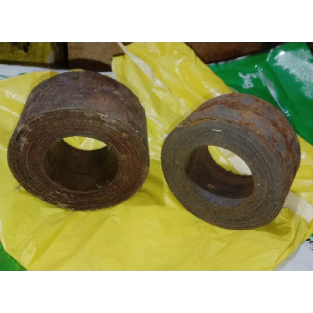 Kern bekas stavolt besi coren bulat diameter 9,5cm