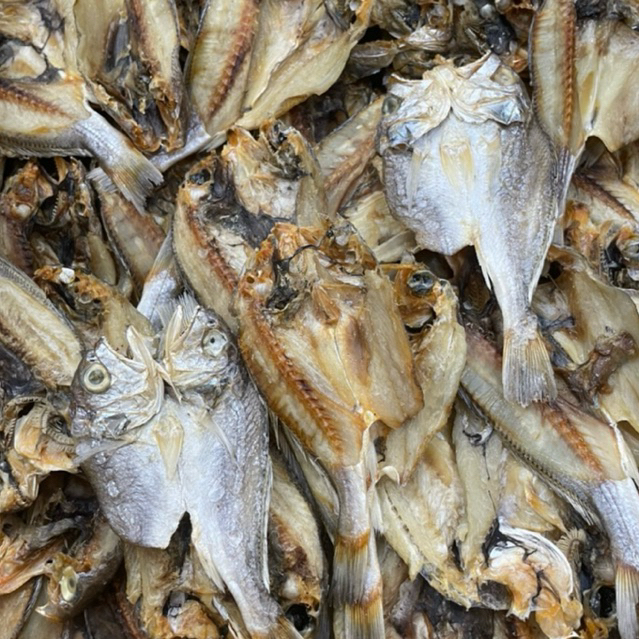 

IKAN PISANG BELAH TAWAR