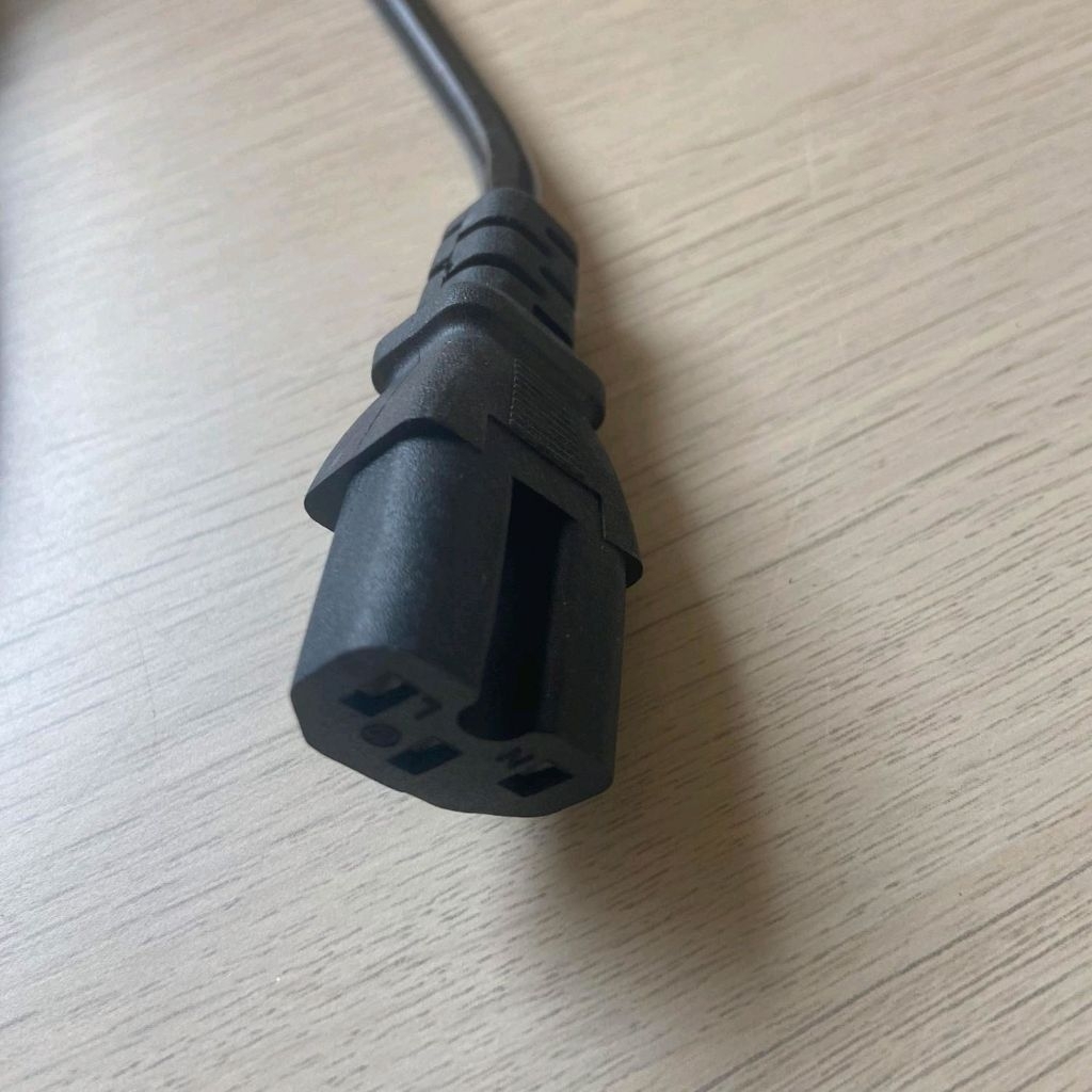 KABEL KOMPUTER/ KABEL POWER CPU KOMPUTER 10A 250V- 1,7 METER