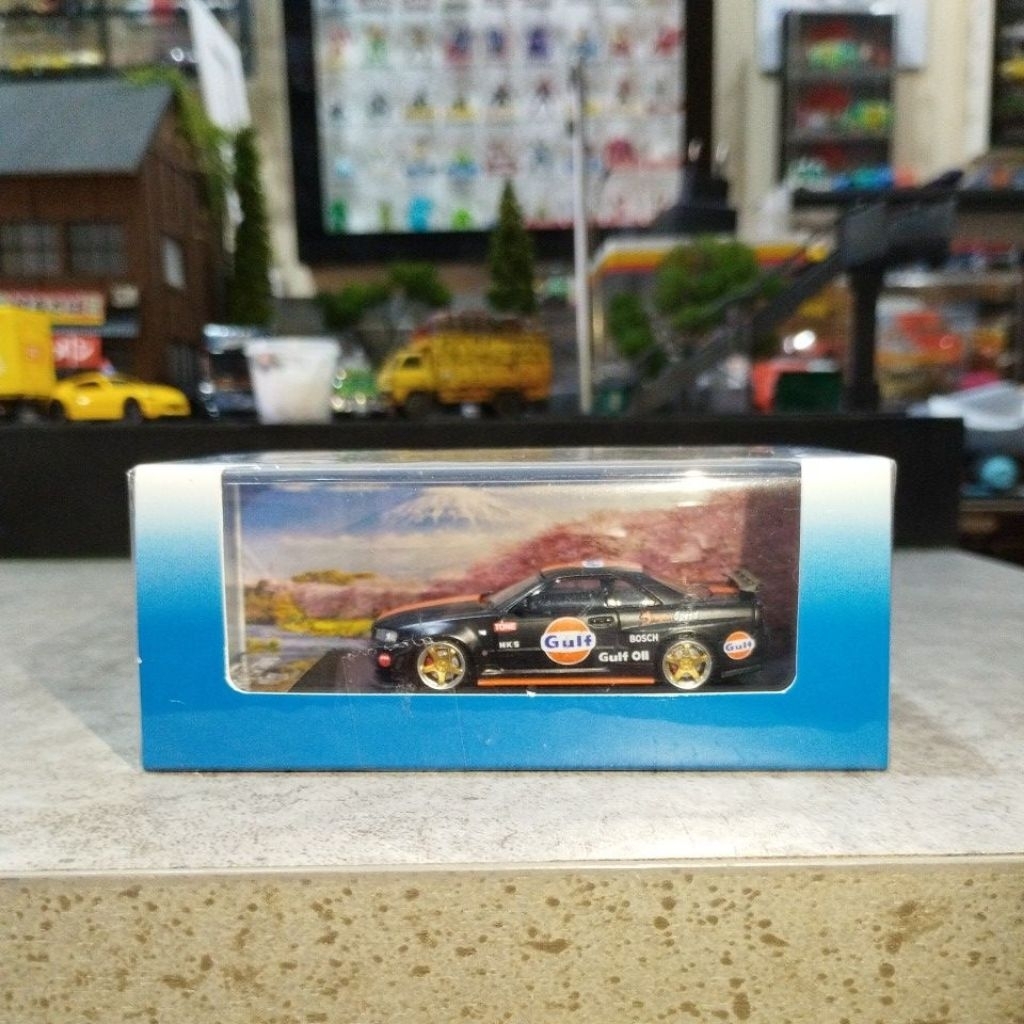 Fuji Nissan Skyline GTR R34 Gulf Black