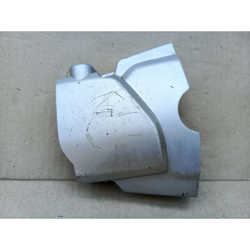 tutup gir depan fit new/x.revo lama