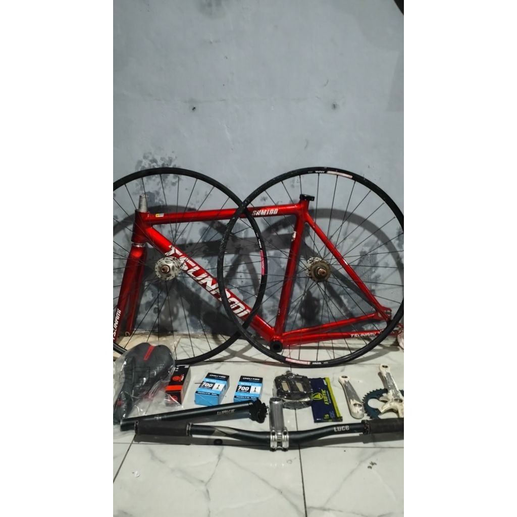 Fullbike Fixie Tsunami Size M Second