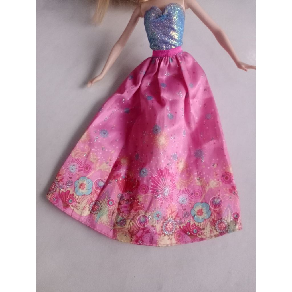 Barbie doll Clothing sparkly Blue pink  Fairy tale