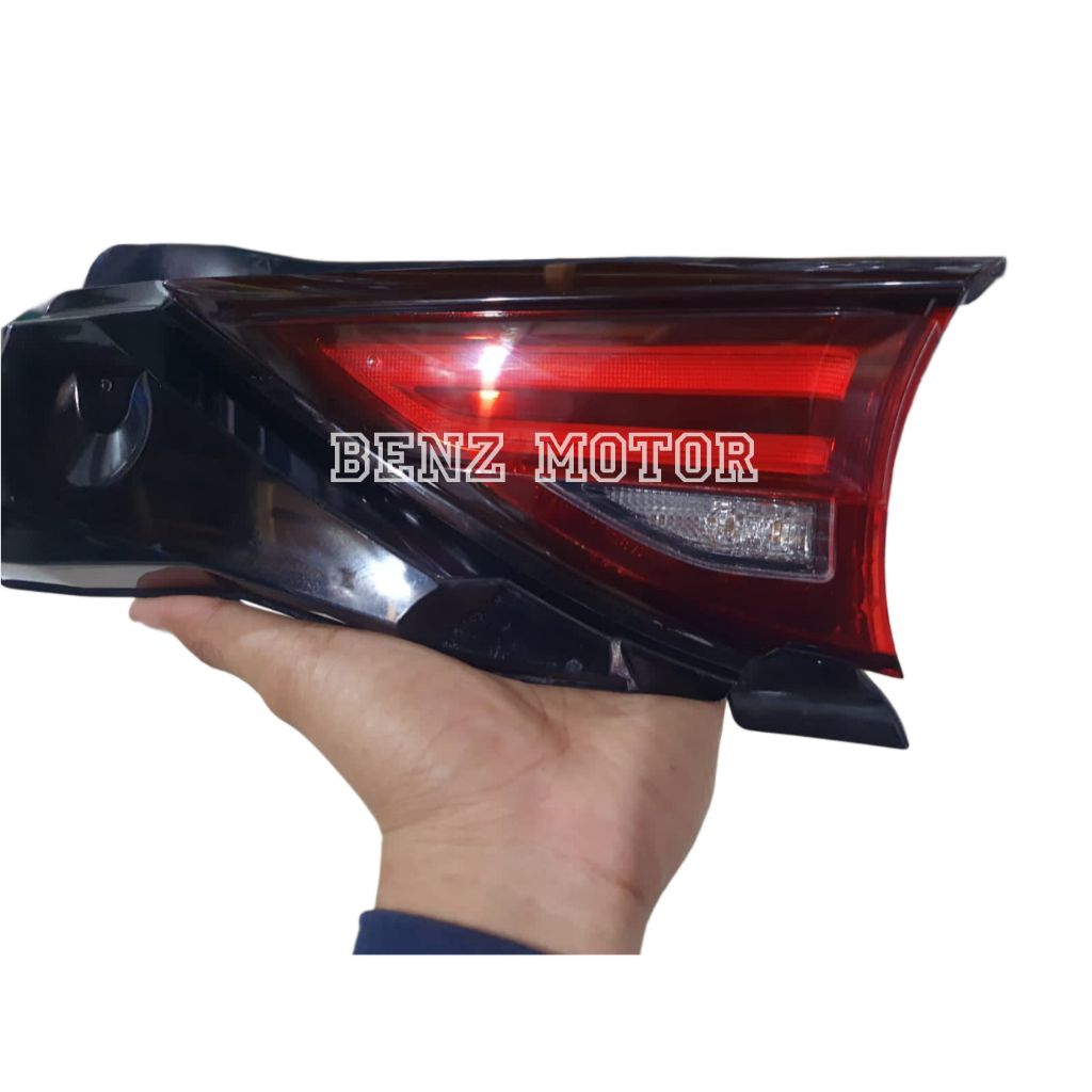Reflektor Lampu Bagasi Mazda CX5 CX-5 Elite