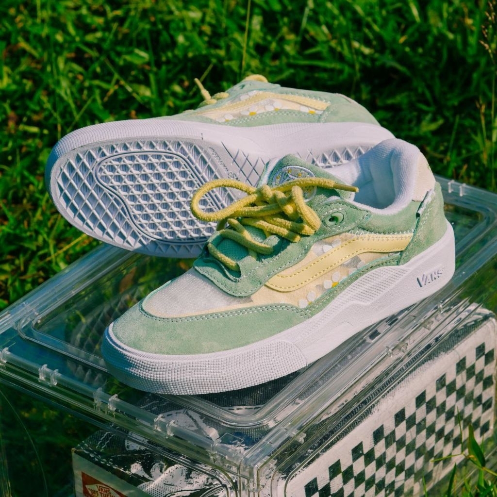 Sepatu Sneakers Vans Skate Wayvee x Brighton Zeuner Pastel Green