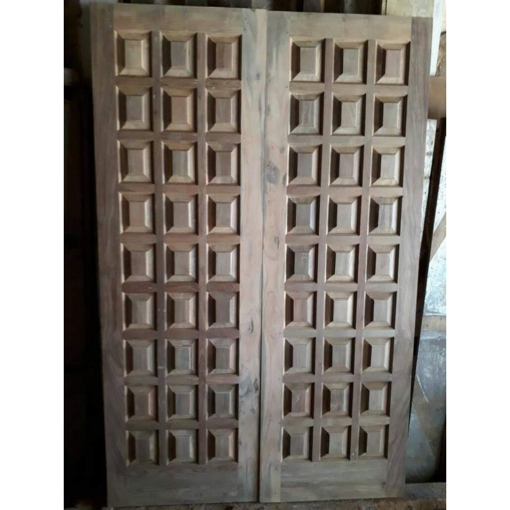 Pintu Kupu Tarung  Kayu Jati lawasan