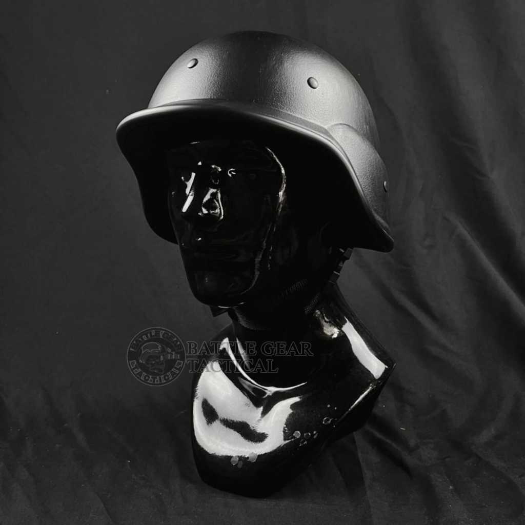 Helm Swaatt Hitam Helm Pria Taktis Helm Outdoor Helm Pria Naik Motor Bahan Fiber