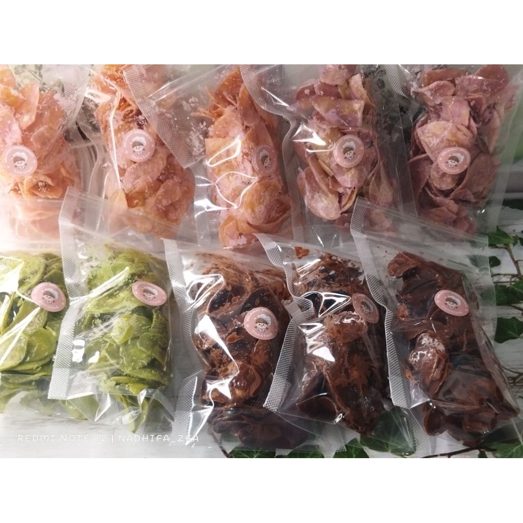 

keripik pisang Nadhifa Snack ukuran 80gr