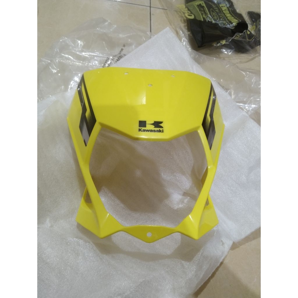 batok lampu depan klx D-Tracker 150 kuning original