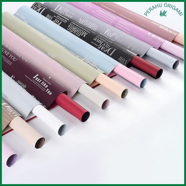 

PACK 20 Flower Wrapping Cellophane Paper Kertas Buket Bunga Bouquet Florist Lembaran KB6082