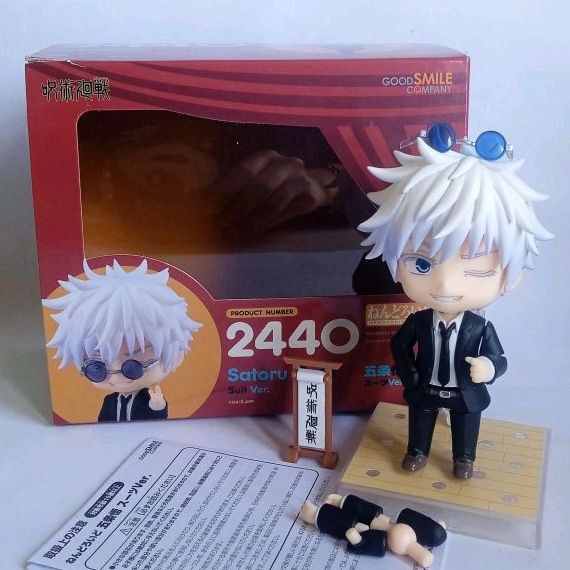 Nendoroid Gojo Satoru - Suit ver