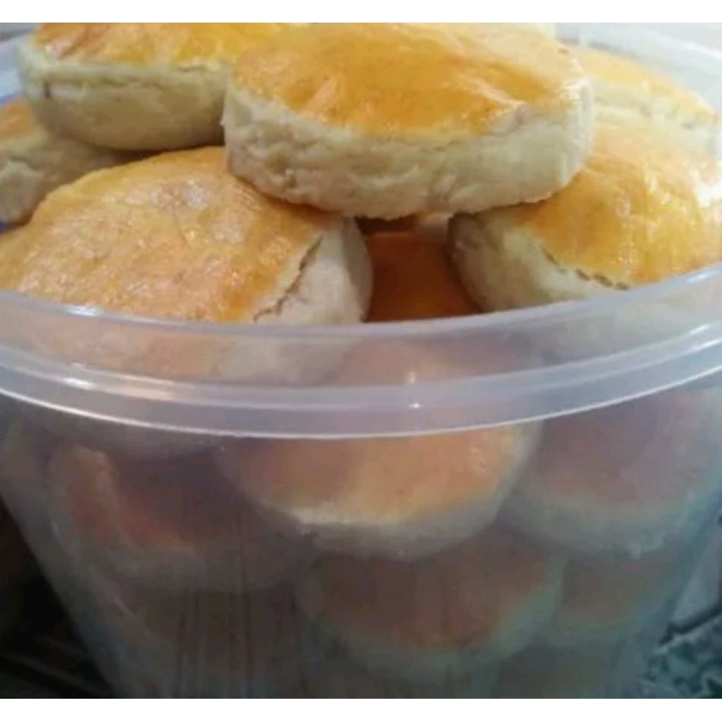 

Jual Kue Kacang Gurih , Renyah Lumer d Mulut