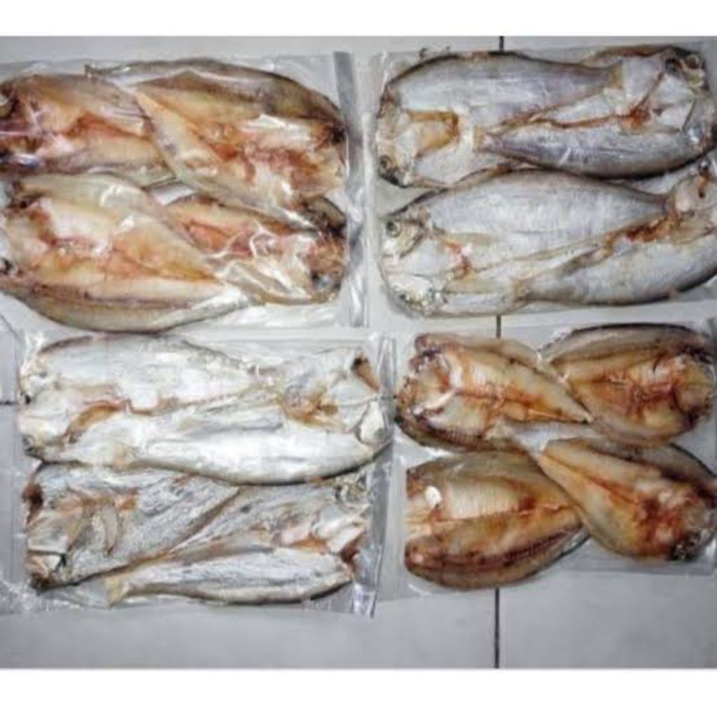 

Ikan asin koer / ikan asin bulu ayam
