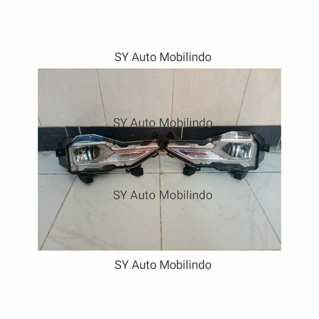 Foglamp lampu kabut wuling almaz original (sepasang)