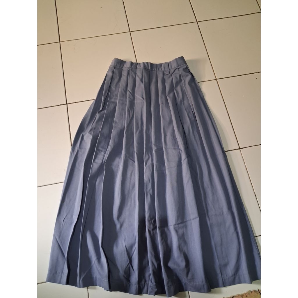 preloved rok abu sma dan pramuka rempel