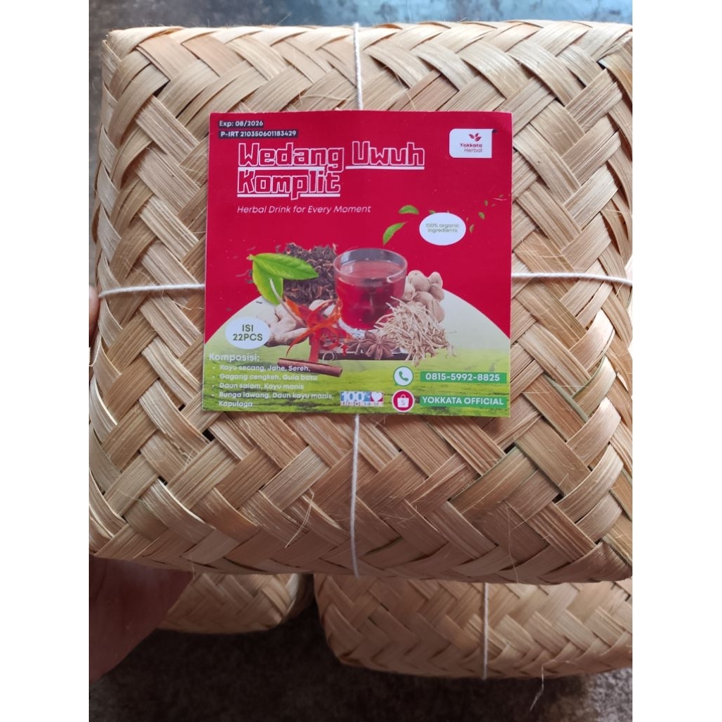 

WEDANG UWUH+ GULA BATU IMOGIRI KHAS JOGJA ISI 22pcs (untuk oleh oleh)