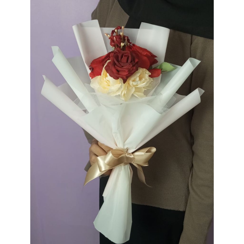 Amanta Segar | Buket Bunga Firdha Bouquet Flowers Buket Bunga Artificial Buket Bunga Wisuda Buket Ar