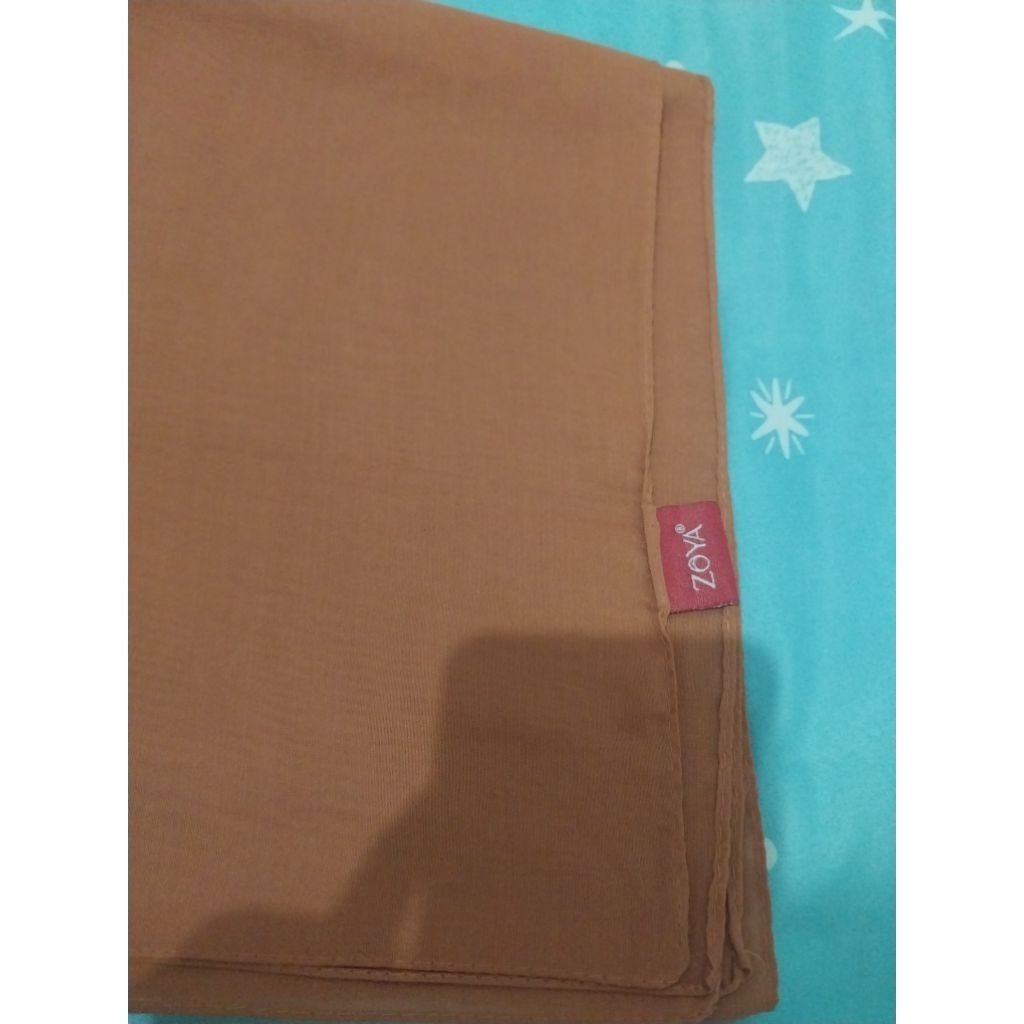 Kerudung Zoya