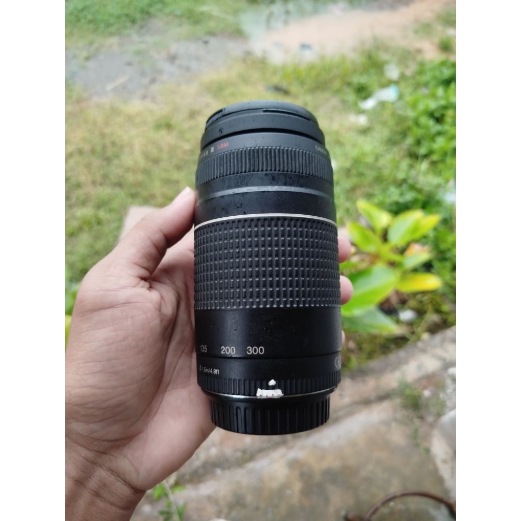 lensa Tele Canon 70-300mm ultrasonik
