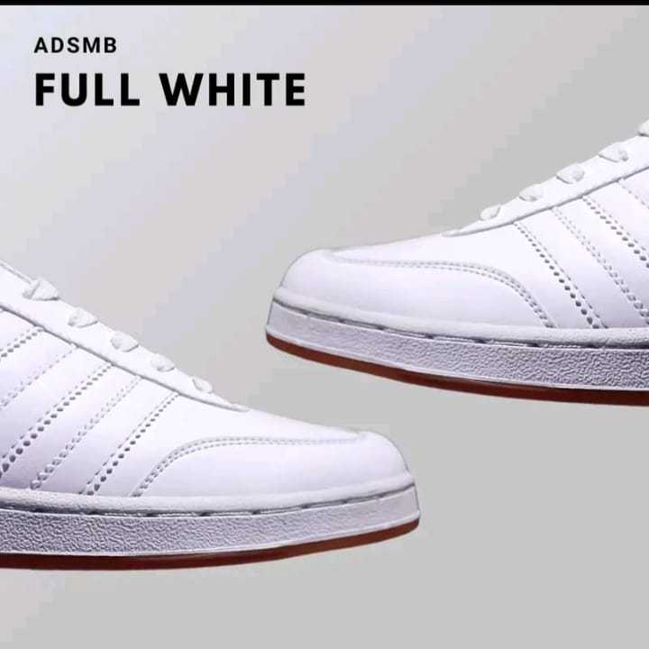 sneakers casual style outfit pria wanita - putih full whit
