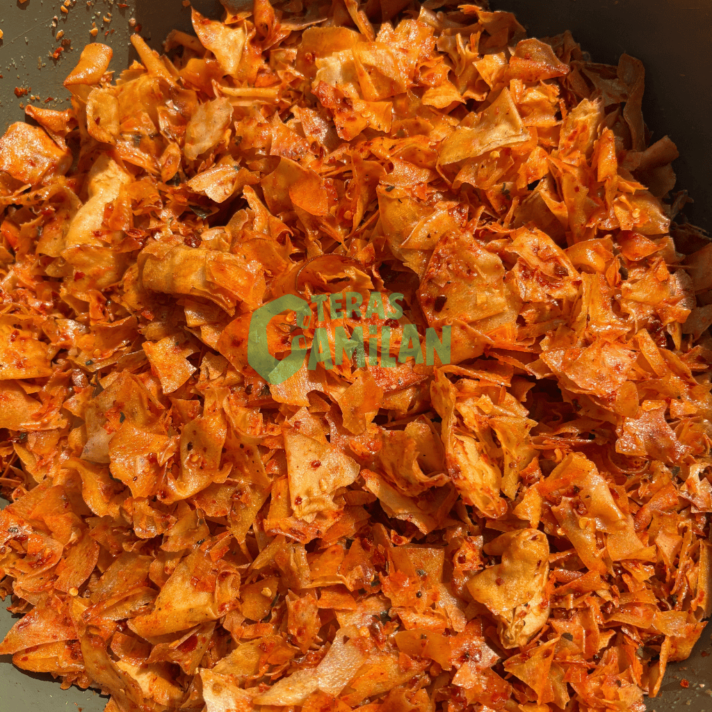 

Kripset Keripik Singkong Keriwil Kering Pedas Asin Gurih Chili Oil Daun Jeruk Kemasan - 500g