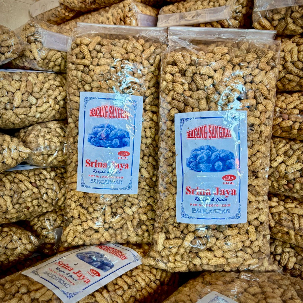 

PROMO Kacang kulit sangrai,kacang kulit enak premium harga murah snack cemilan kacang gurih