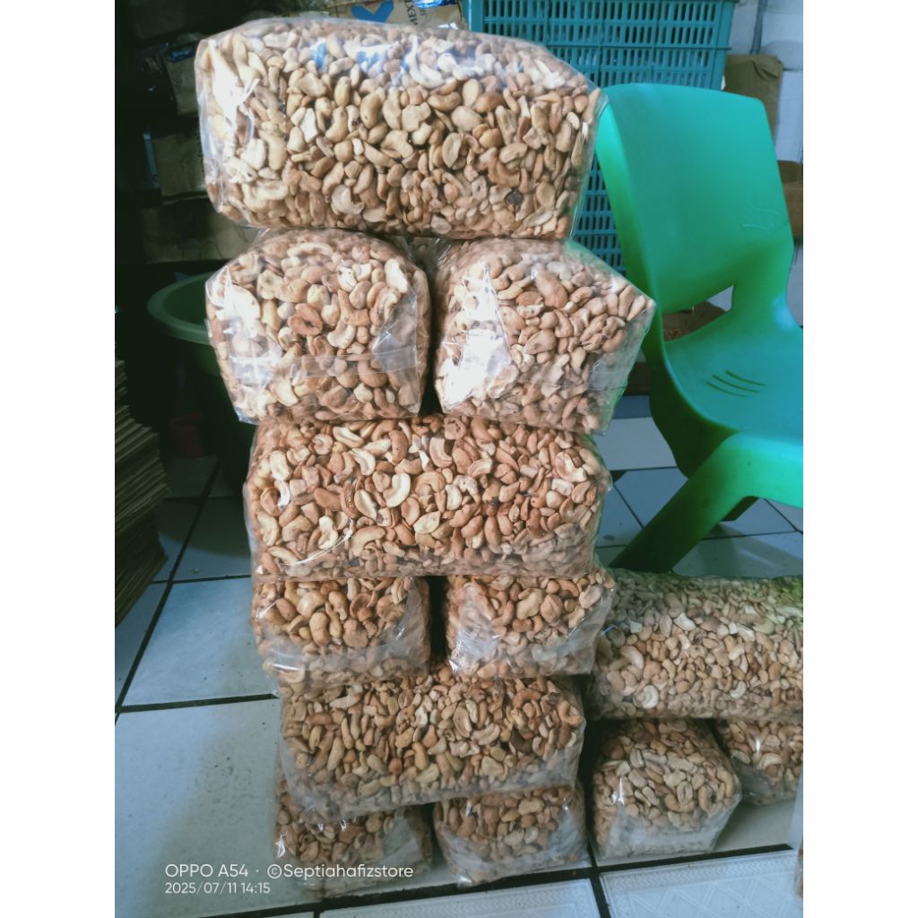 

KACANG METE PATAHAN MATANGg PREMIUM