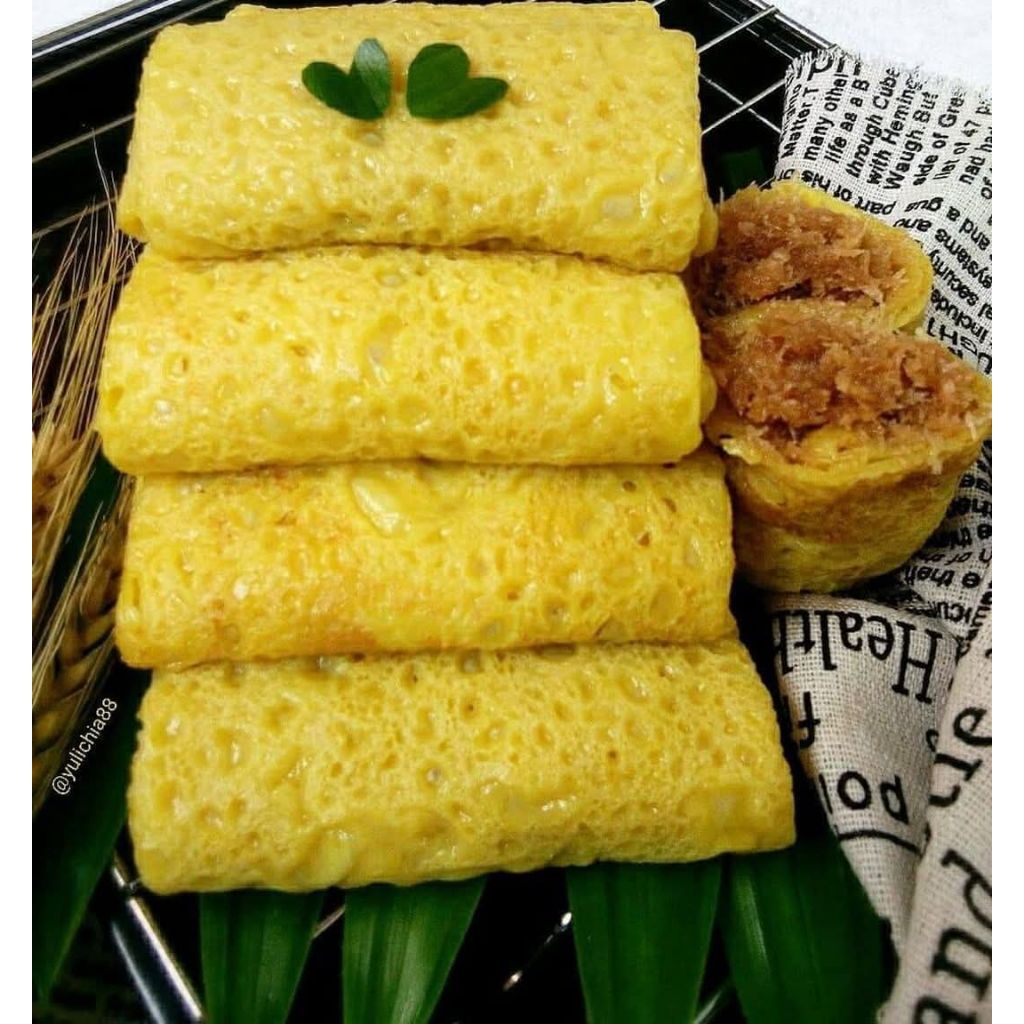 

Dadar Gulung Isi Selai Nanas