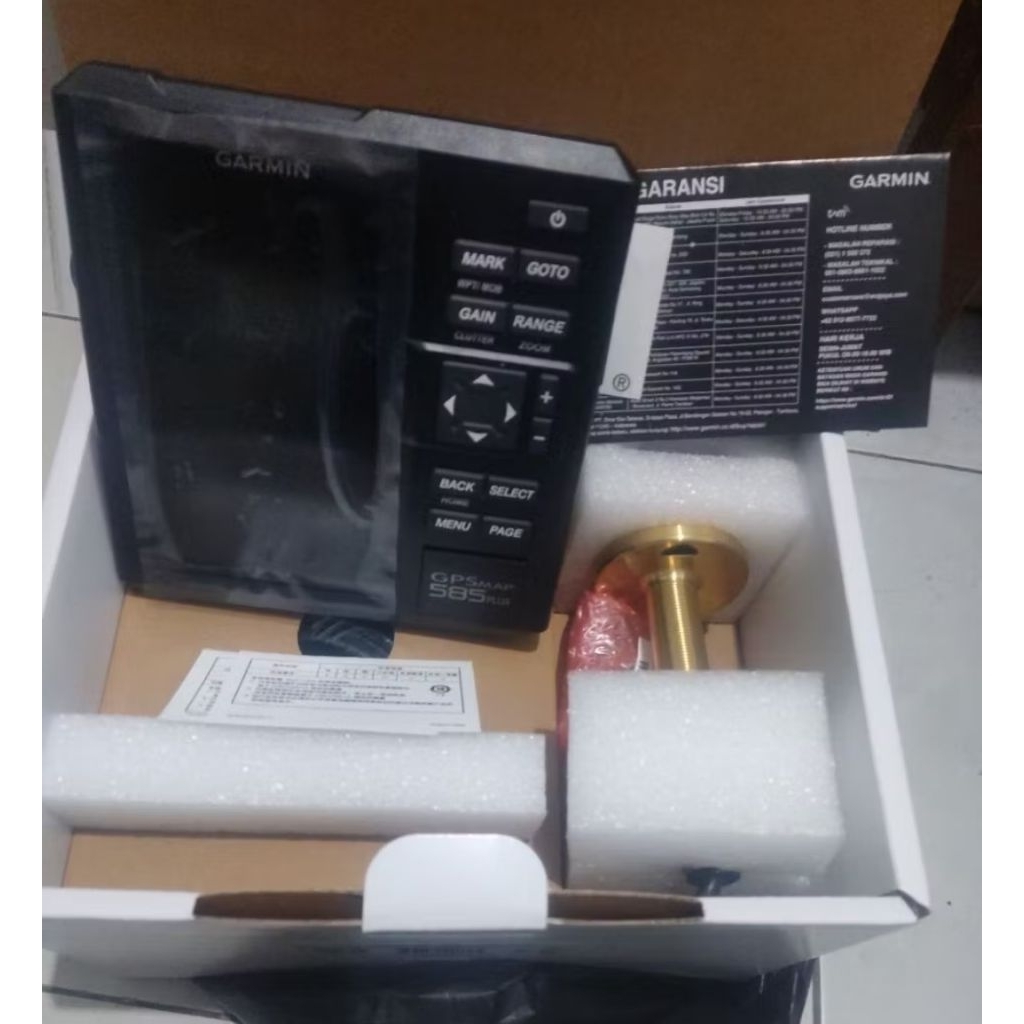 Fishfinder dan GPS Garmin 585 Plus + GT15 Garansi TAM