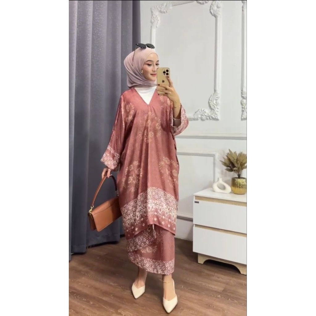 Set Kaftan Motif Batik Cap Viscose